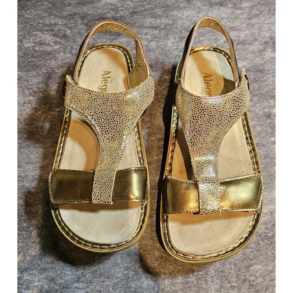 Alegria Lara Posh Gold Snakeskin Print Embossed Leather  Comfort Sandals 9.5W